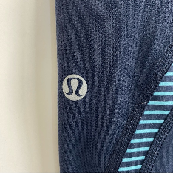 Lululemon Inkwell / Pow Stripe Split Pea Hyper Blue Moon Inspire Crop Leggings - Picture 6 of 7